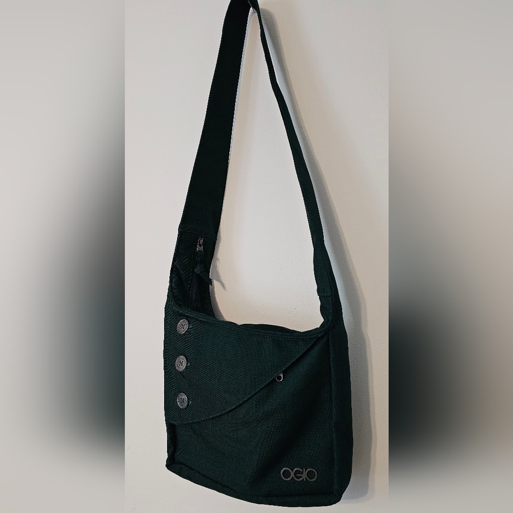 NWOT - OGIO Jade Crossbody Bag